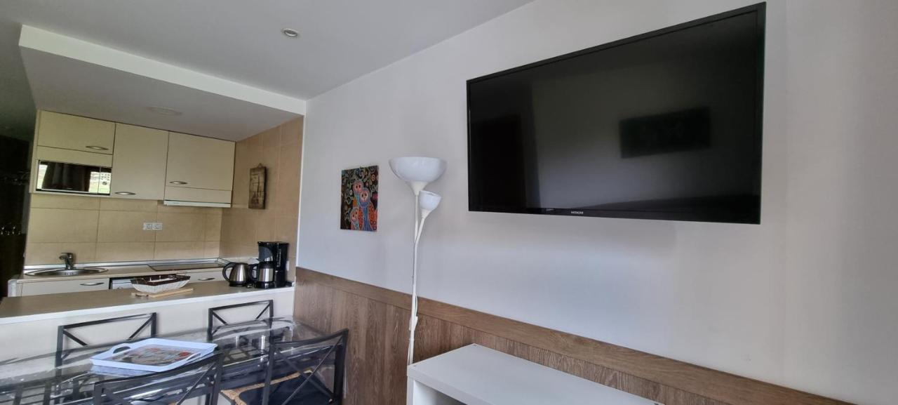 Apartamentos Grifo Vacances Grizzly Pas De La Casa Bagian luar foto