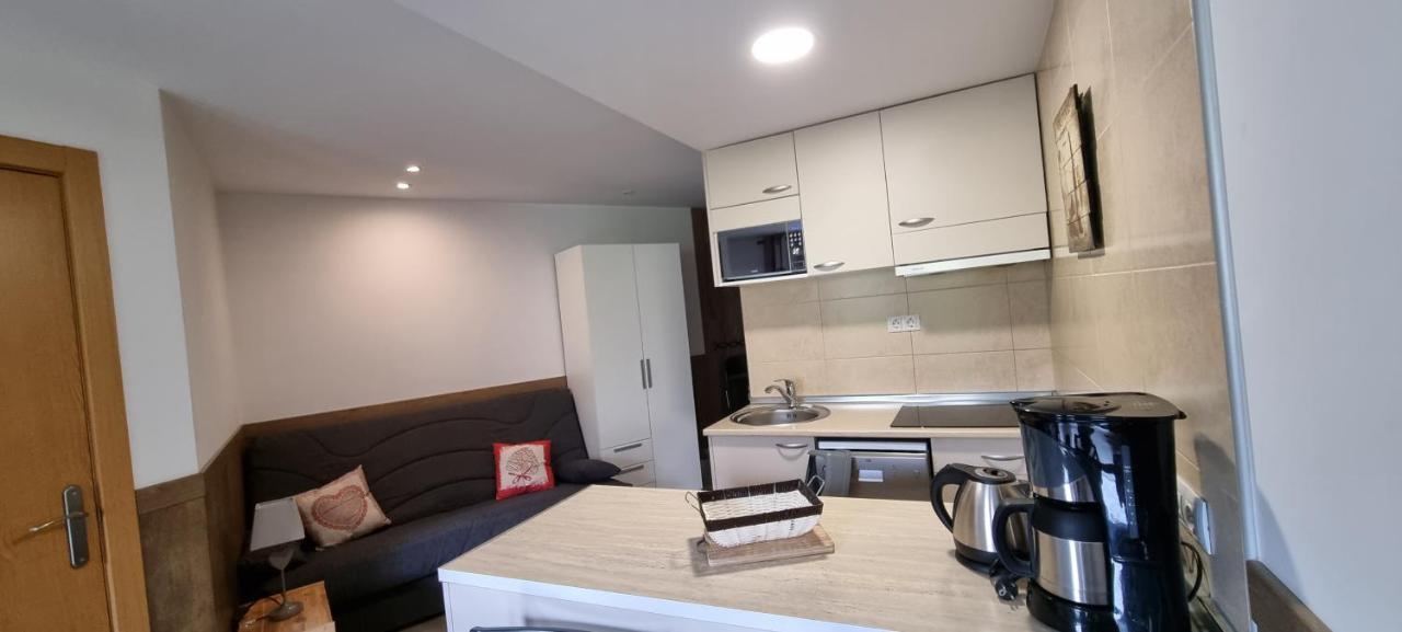 Apartamentos Grifo Vacances Grizzly Pas De La Casa Bagian luar foto