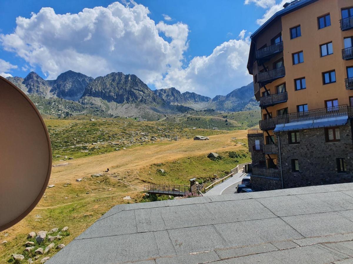 Apartamentos Grifo Vacances Grizzly Pas De La Casa Bagian luar foto